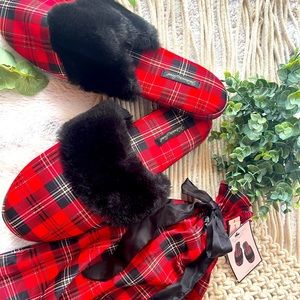 NWT Victoria’s Secret Signature Satin Slipper Plaid Red Large w/ adorable bag.